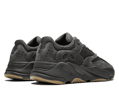 Yeezy Boost 700 Utility Black - schwarzer Sneaker