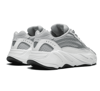 Yeezy Boost 700 V2 Static - weiß grauer Sneaker