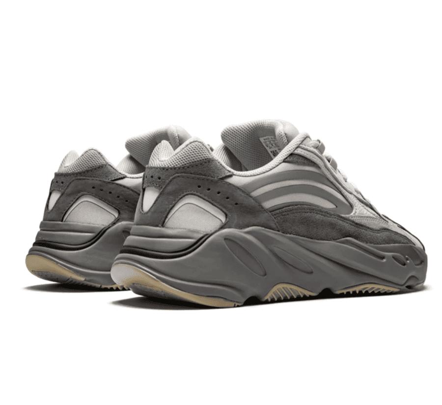 Yeezy Boost 700 V2 Tephra - grau brauer Sneaker