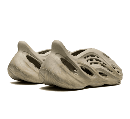 Yeezy Foam RNNR Stone Sage