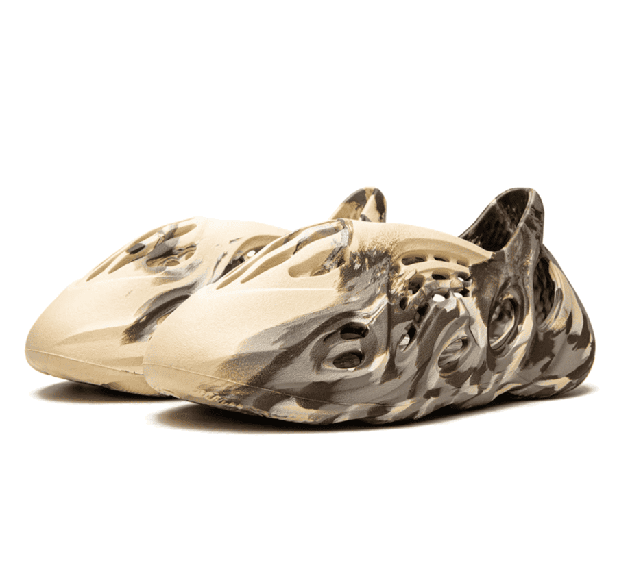 Yeezy Foam RNNR MX Cream Clay - beige brauner Sneaker