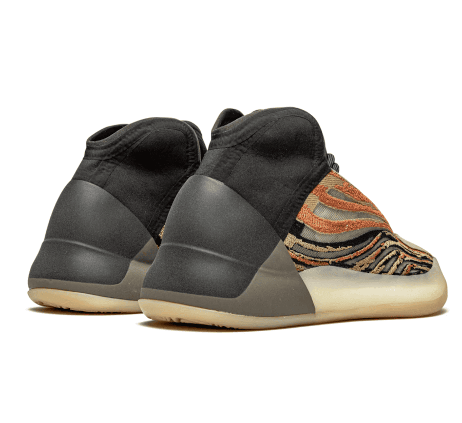 Yeezy QNTM Flash Orange - orange beige schwarzer Sneaker
