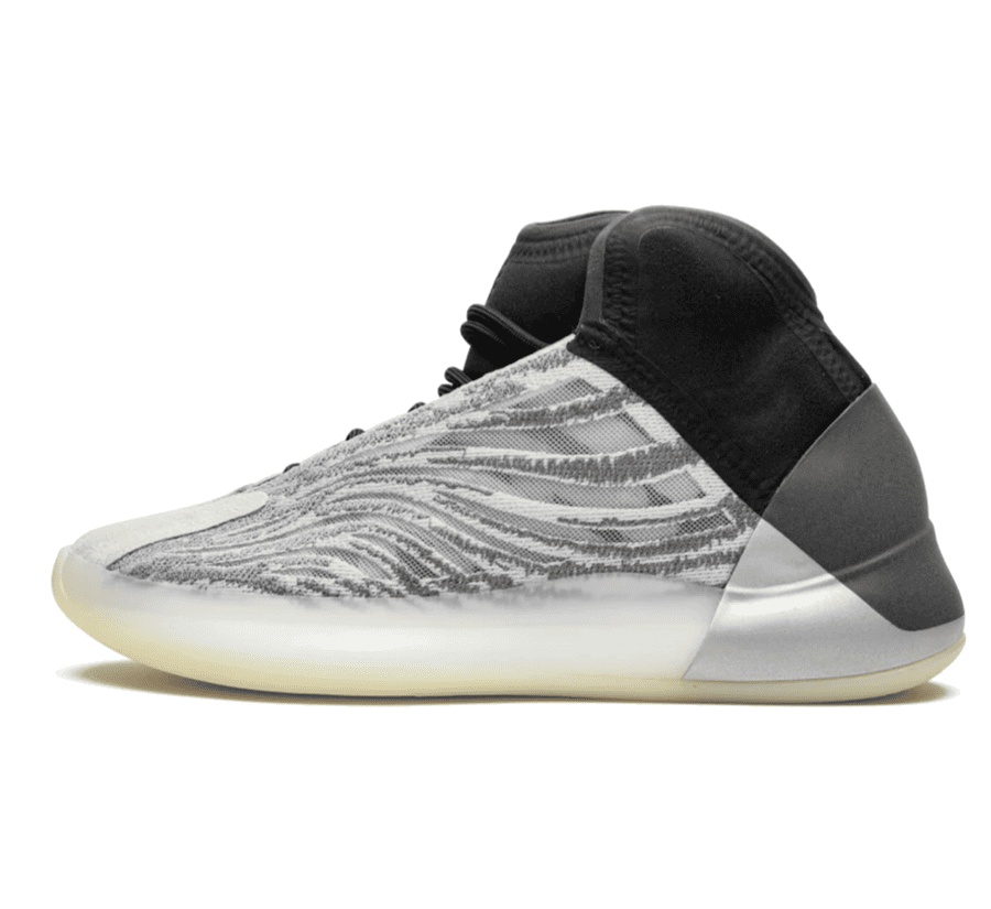 Yeezy QNTM Quantum - grau schwarzer Sneaker