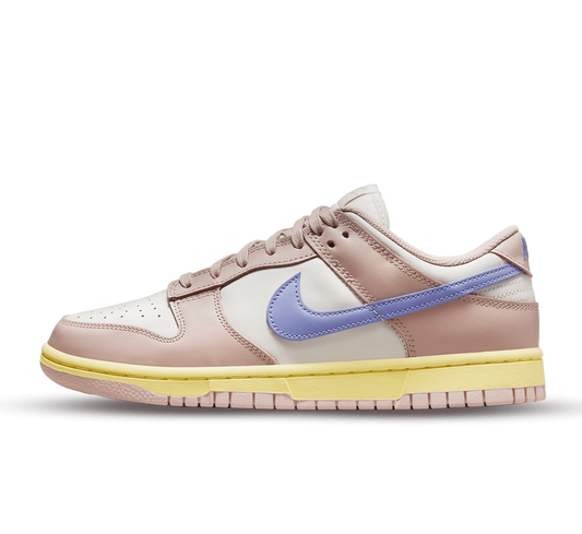 Nike Dunk Low Pink Oxford (W)